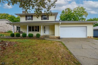 531 Lockport Ave SW, New Philadelphia, OH 44663