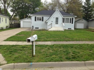 1611 W Broadway St, Mount Pleasant, MI 48858