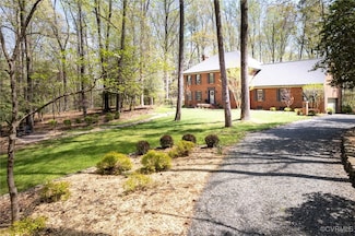 11494 Riveredge Rd, Doswell, VA 23047