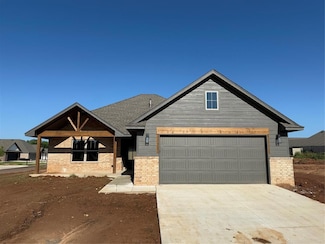 200 Camellia Cir, Noble, OK 73068