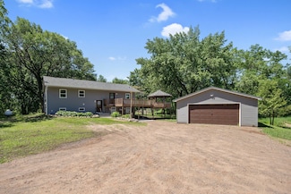 14000 Pokegama Lake Rd, Pine City, MN 55063