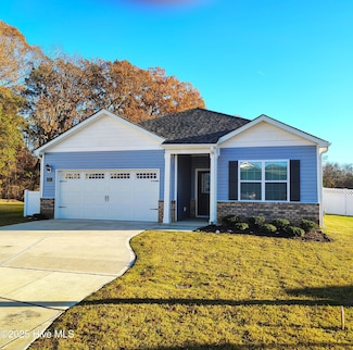 1251 Middlecrest Dr, Rocky Mount, NC 27804