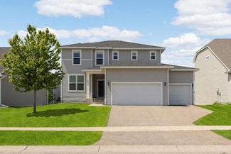5010 Sandpebble Ln, Woodbury, MN 55129
