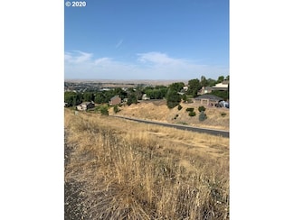 732 N Main St, Pendleton, OR 97801