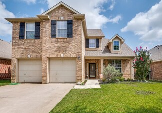 621 Darlington Trail, Fort Worth, TX 76131