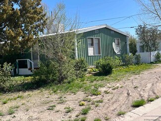 203 N Warren Ave, Glendo, WY 82213