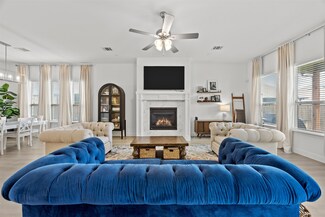 2293 High Plain Ln, Waxahachie, TX 75167