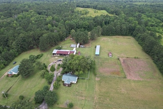 2034 County Road 45, Tuskegee, AL 36083