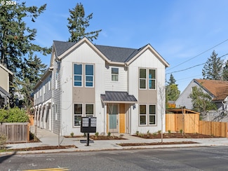 2513 NE Killingsworth St Unit 4, Portland, OR 97211