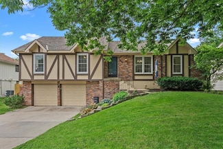 14613 S Locust St, Olathe, KS 66062