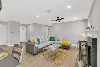 3627 Mc Cain Way, North Highlands, CA 95660