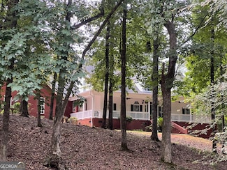 55 Green Oak Cir, Thomaston, GA 30286