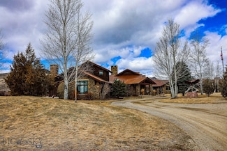 201 Cottonwillow Rd, Butte, MT 59743