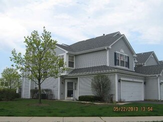 4424 W Quill Ln, Waukegan, IL 60085
