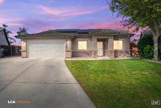 4316 Pacific Grove Ct, Bakersfield, CA 93312