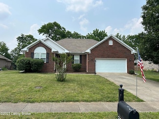 2017 Highland Ct, La Grange, KY 40031