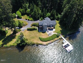 1727 NE East Devils Lake Rd, Otis, OR 97368