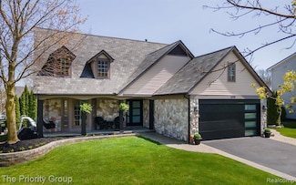 1229 Poppy Hill Dr, Oxford, MI 48371