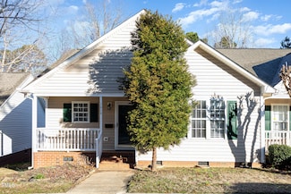 1614 W Cotton Gin Dr, Clayton, NC 27527