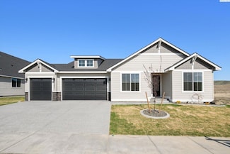 2851 Savanna Ave, Richland, WA 99352