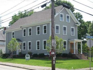 30 Hancock St, Stoneham, MA 02180