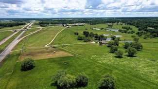 3188 U S 82, Bells, TX 75414