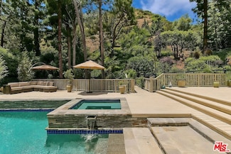 3479 Mandeville Canyon Rd, Los Angeles, CA 90049