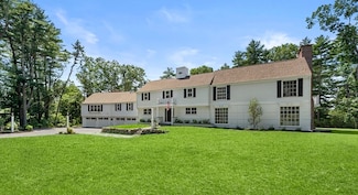 124 Evergreen St, Duxbury, MA 02332