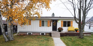 1808 8th Ave, Two Harbors, MN 55616