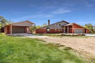 34999 L Ave, Adel, IA 50003