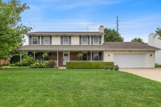 2823 Southfork Dr, Stevensville, MI 49127