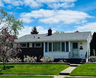 1359 W 42nd St, Erie, PA 16509