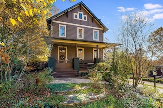 12 Pelham Rd, Asheville, NC 28803