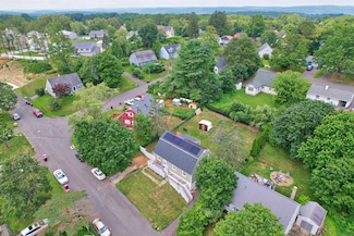30 Warm Earth Rd, Naugatuck, CT 06770