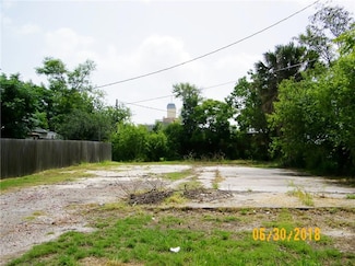 556 Virginia Ave, Corpus Christi, TX 78405
