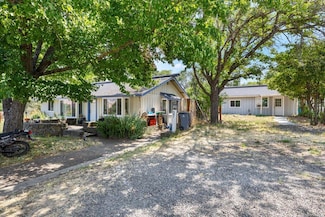 376 Crowson Rd, Ashland, OR 97520