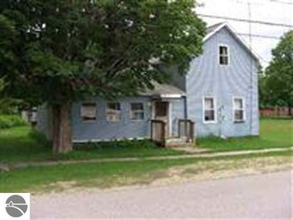 3903 2nd St, Alba, MI 49611