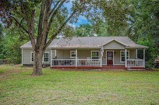 502 E South St, Overton, TX 75684