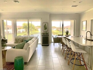 6940 Avalon Cir Unit 505, Naples, FL 34112