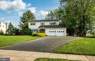 1943 Muhlenberg Dr, Lansdale, PA 19446