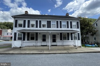 644 Penn St, Port Clinton, PA 19549