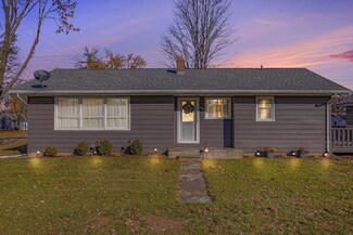 1130 Frisbie Blvd, Springfield, MI 49037