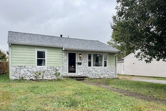 512 Hillsdale Dr, Carmi, IL 62821