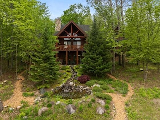 2348 Valley View Dr, Harbor Springs, MI 49740