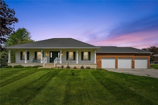 4030 Bruce Rd, Marion, IA 52302