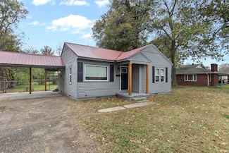 215 S Baker Dr, Kennett, MO 63857