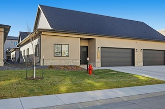 4168 Arthur Dr, Fargo, ND 58104