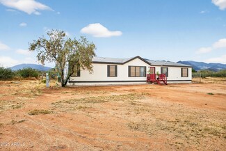 5938 S Burro Dr, Hereford, AZ 85615