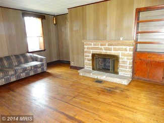 11210 Forge Hill Rd, Orrstown, PA 17244
