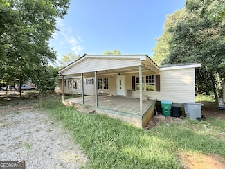 356 Burroughs Rd, Canon, GA 30520